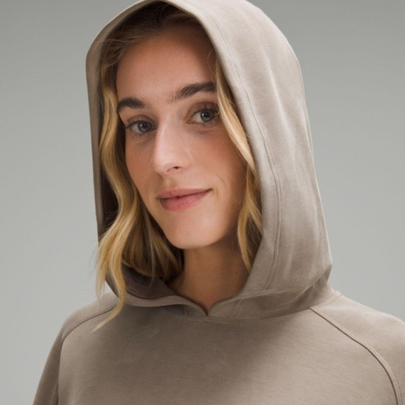 Lululemon softstream size 4 - Picture 3 of 9